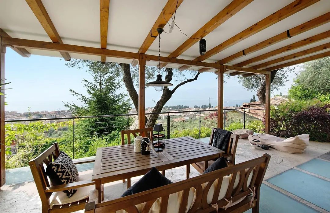 Villa Savi Lake View And Pool-1